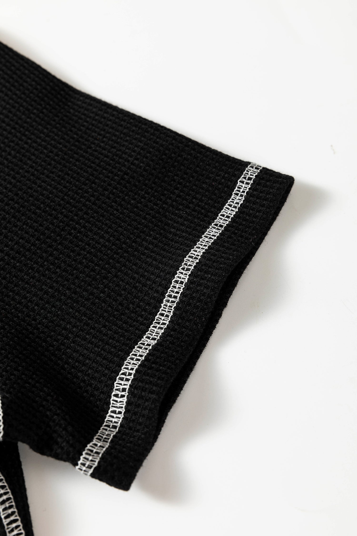 Waffle Textured Contrast Trim V-Neck Tee
