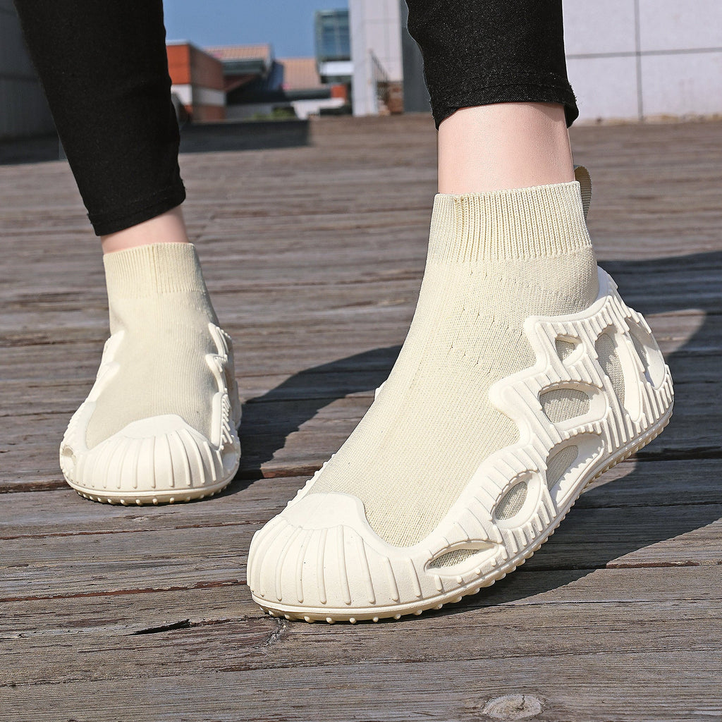 9012 Knit Sneakers by Niepce