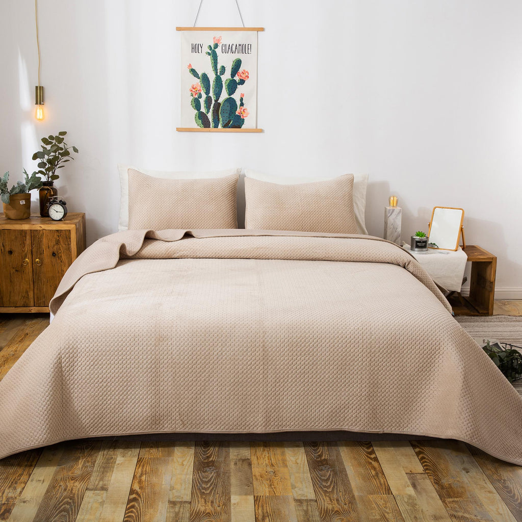 Kasentex All Season Cozy Velvet Quilt Set with Shams, Queen, King, Room Decor, Graduation Gifts by Kasentex