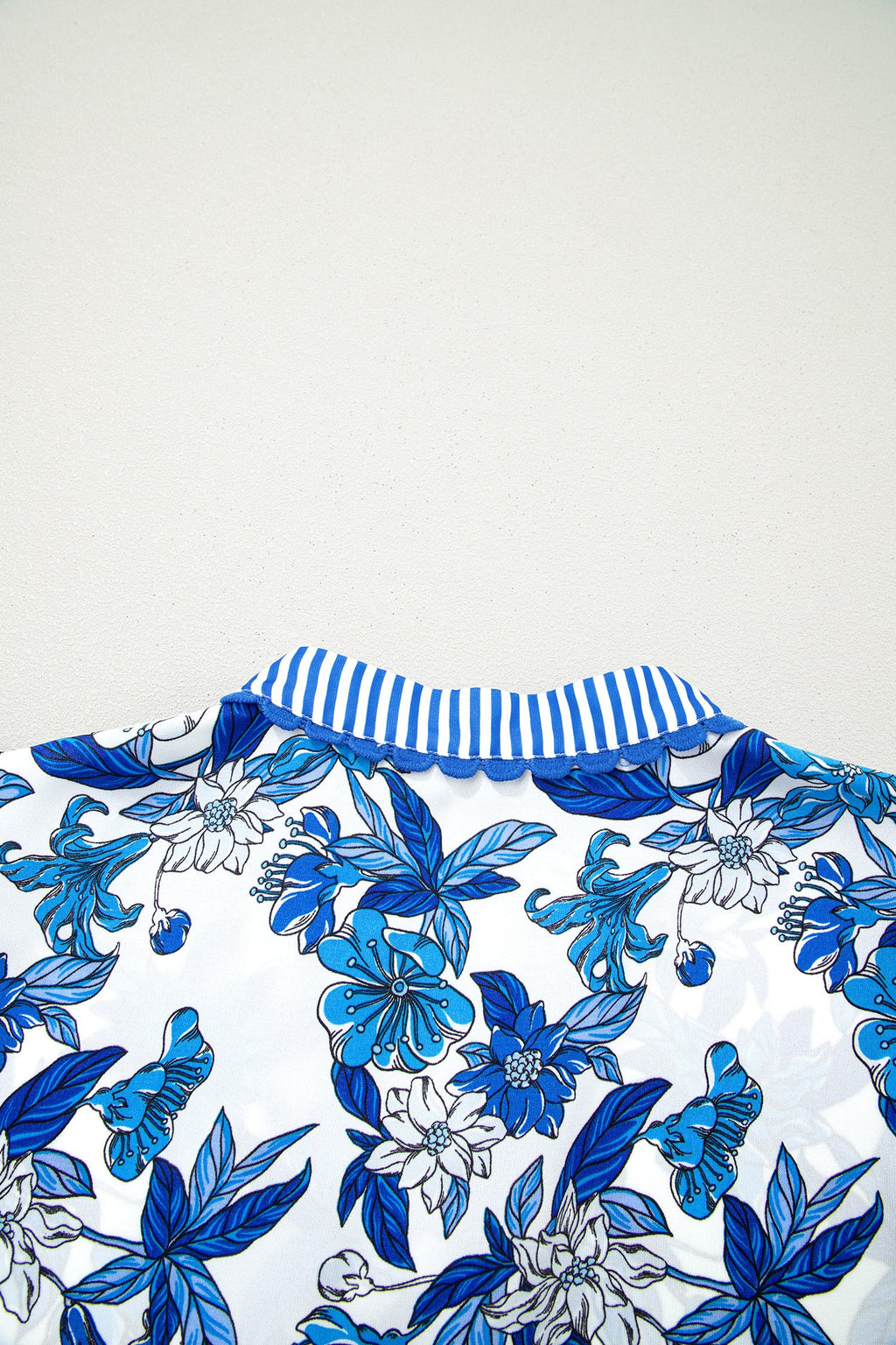 Floral Stripe Patchwork V-Neck Flounce Sleeve Blouse