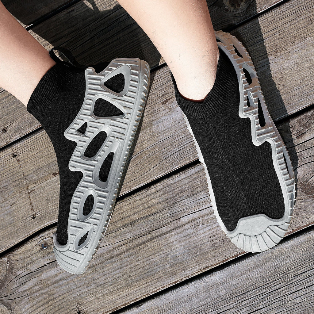9012 Knit Sneakers by Niepce