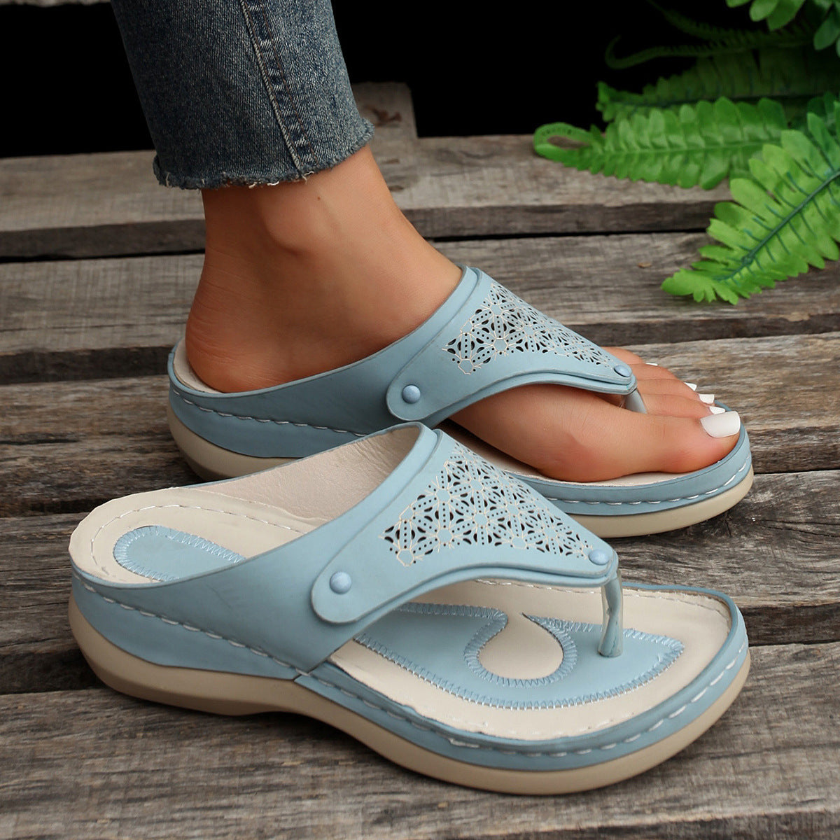 Women's Thong Sandals | Summer Beach Flip Flops Open-Toe PU Slippers by Sarah Express