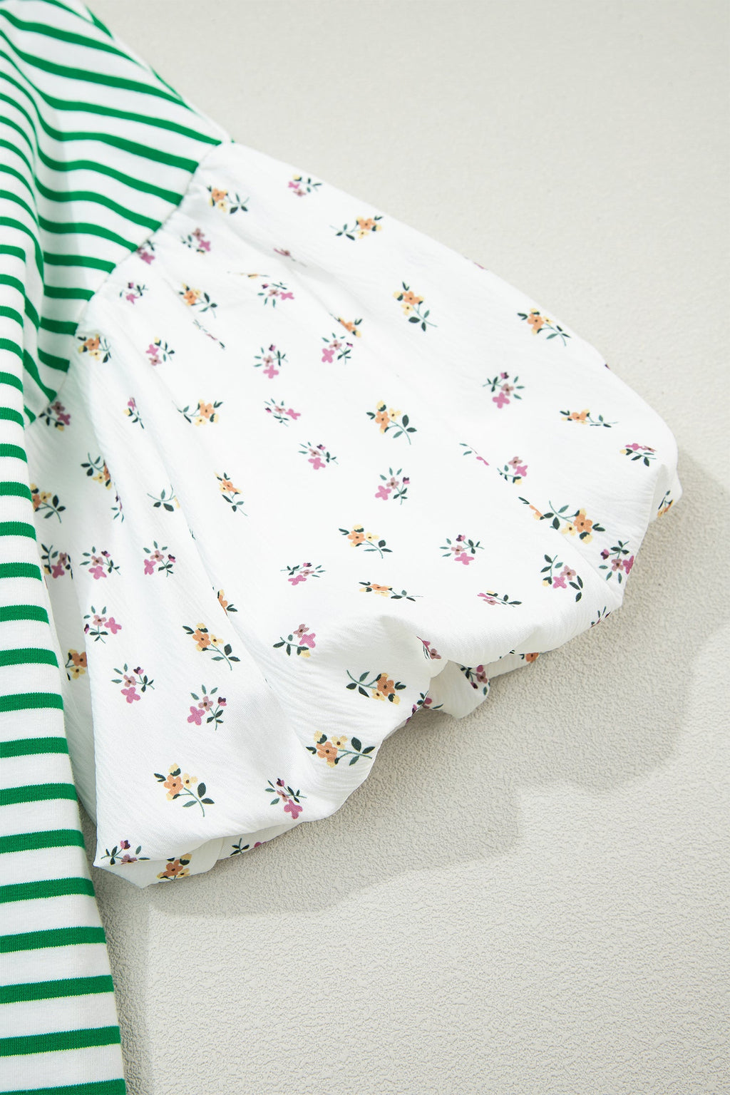 Floral Stripe Patchwork Puff Sleeve Round Neck Top